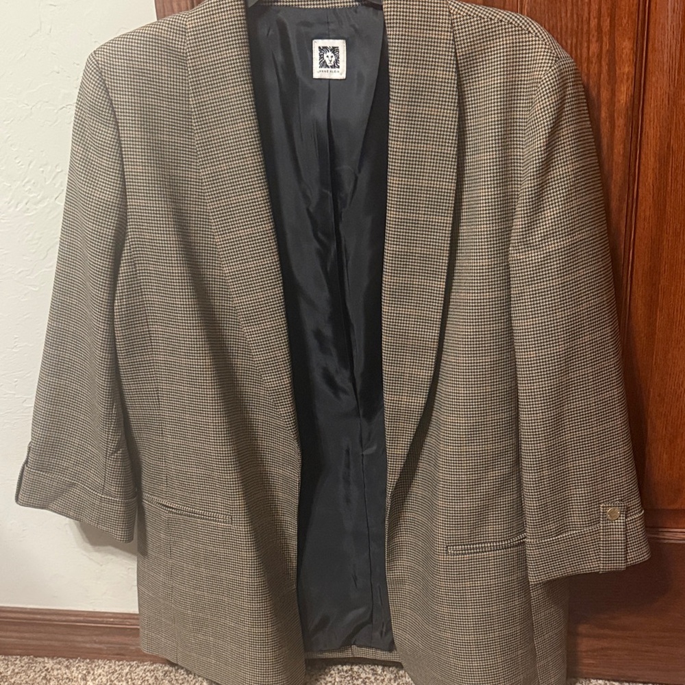 Womans Anne Klein Brown Blazer 3/4 Sleeve